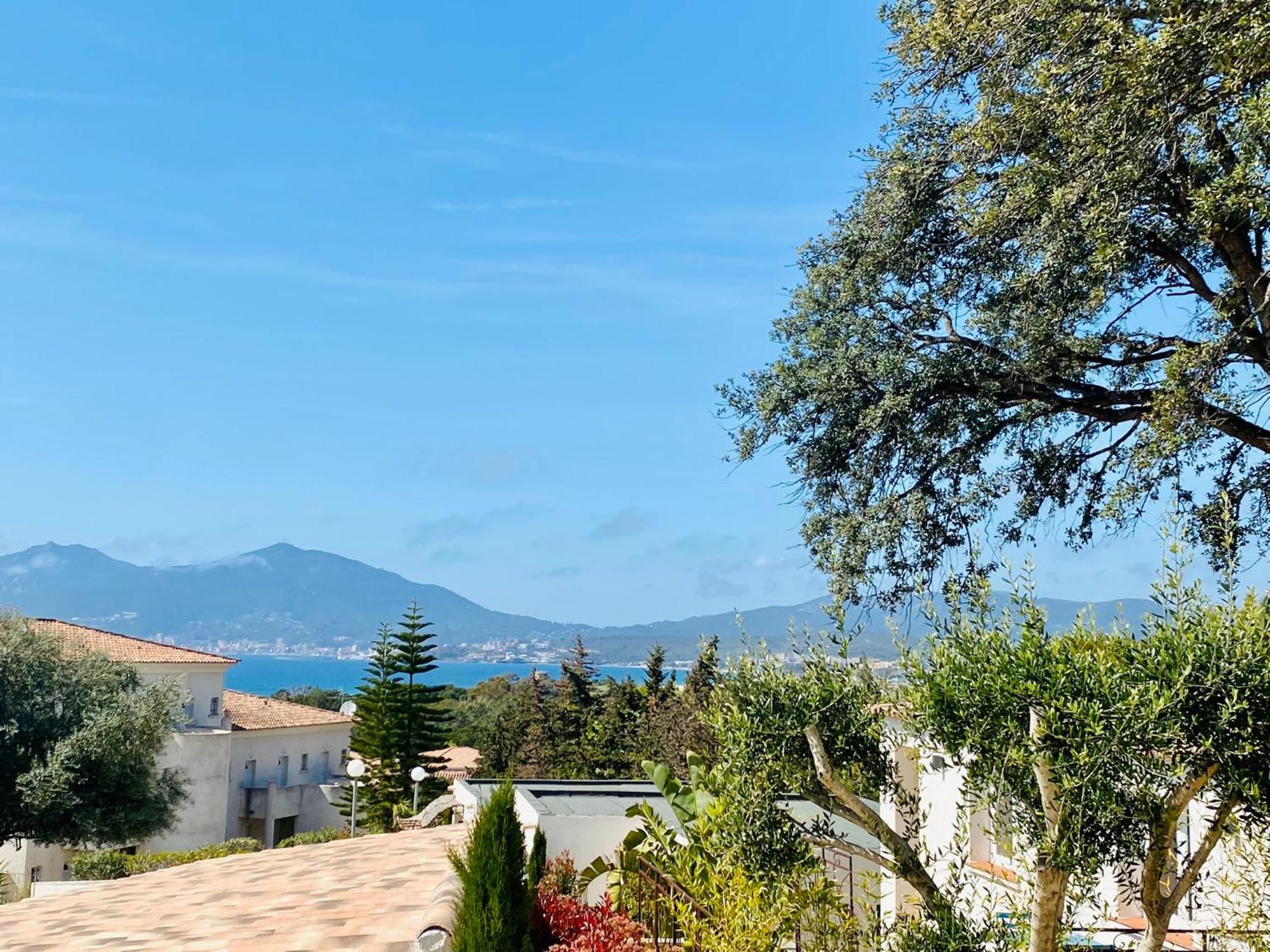 Bella Vista Hotel, Suites & Maisons Porticcio  Exterior photo